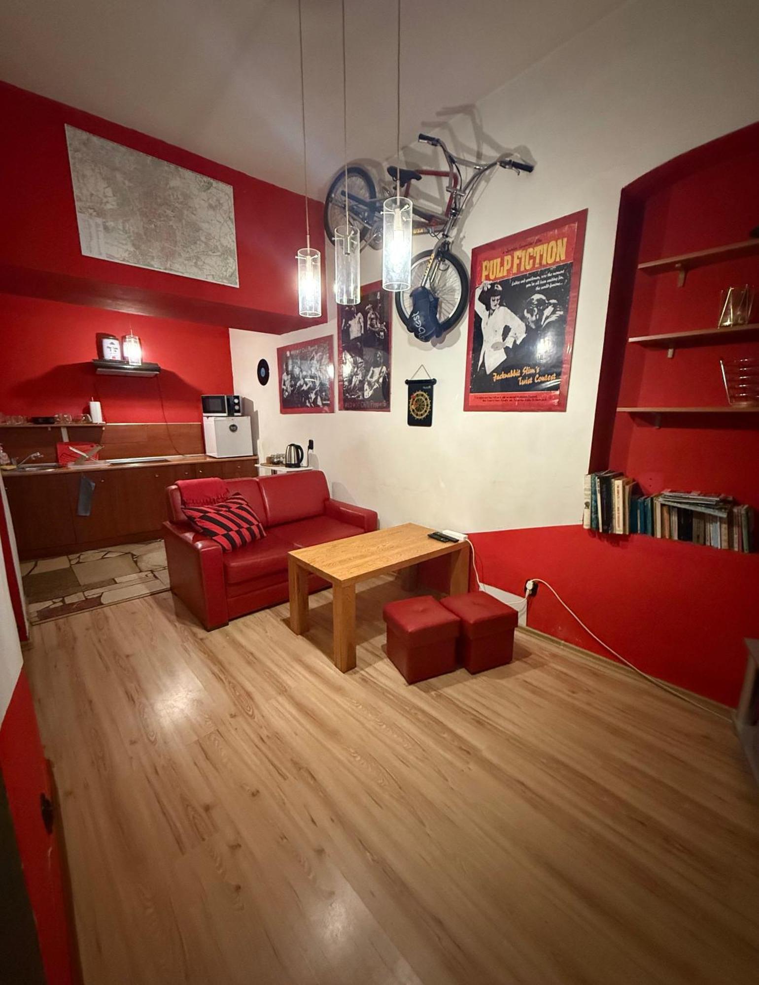 Studio Red And White Apartment Lodz  Exterior photo
